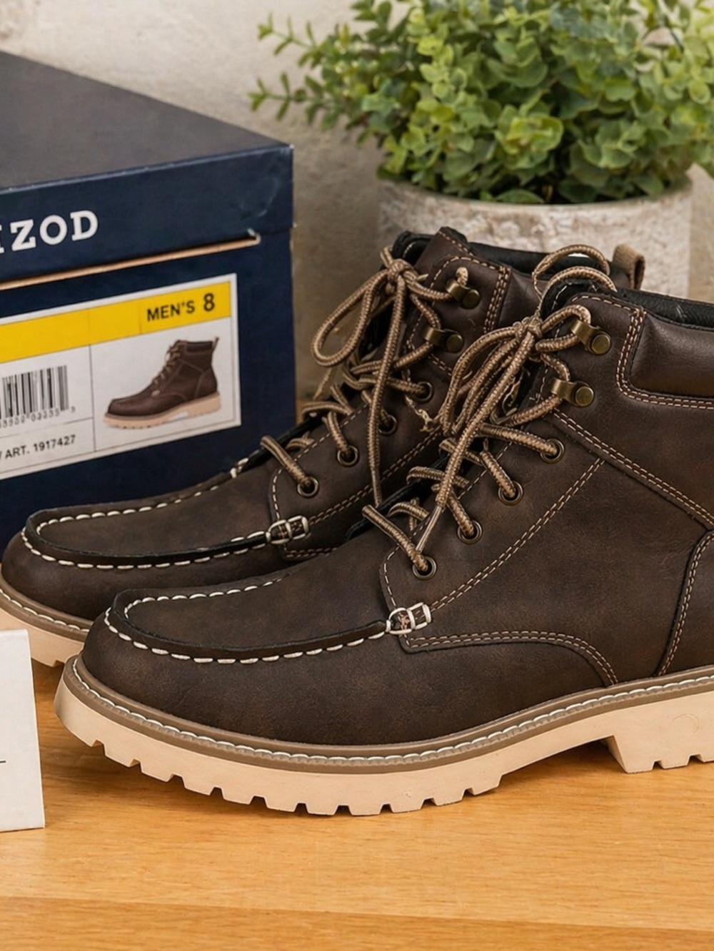 Izod Men’s Dark Brown Lace-Up Chukka Boots with Cream Outsole 9.5